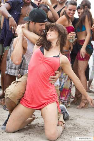 Шаг вперед 4 / Step Up Revolution (2012) HDRip