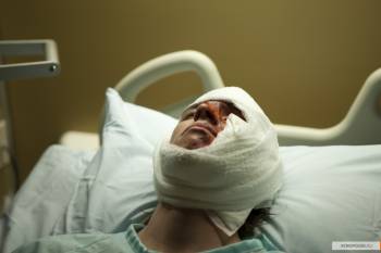 Никто не выжил / No One Lives (2012)
